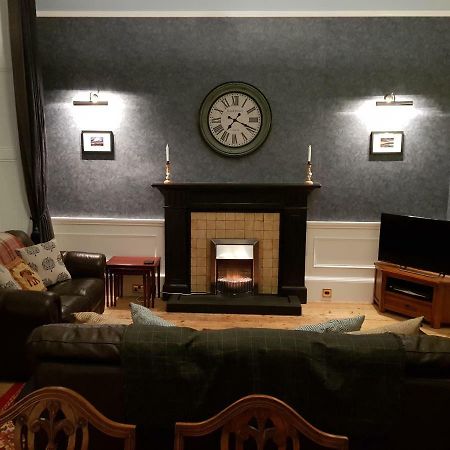 Albert Street Apartment เคิร์กวอลล์ ภายนอก รูปภาพ
